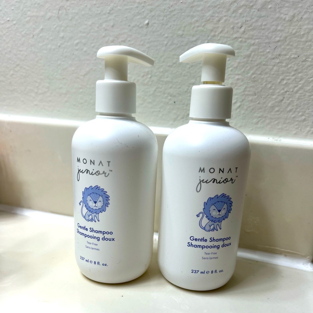 Monat set of 2 kids shampoo.